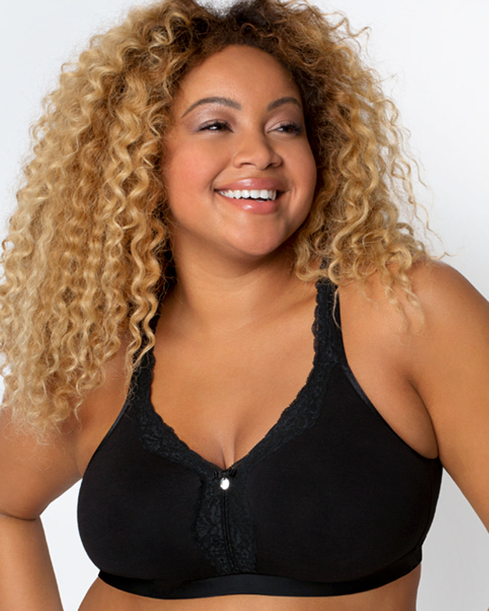 Curvy Couture Women's Plus Size Luxe Lace Wireless Bralette, Black Hue,  Medium at  Women's Clothing store